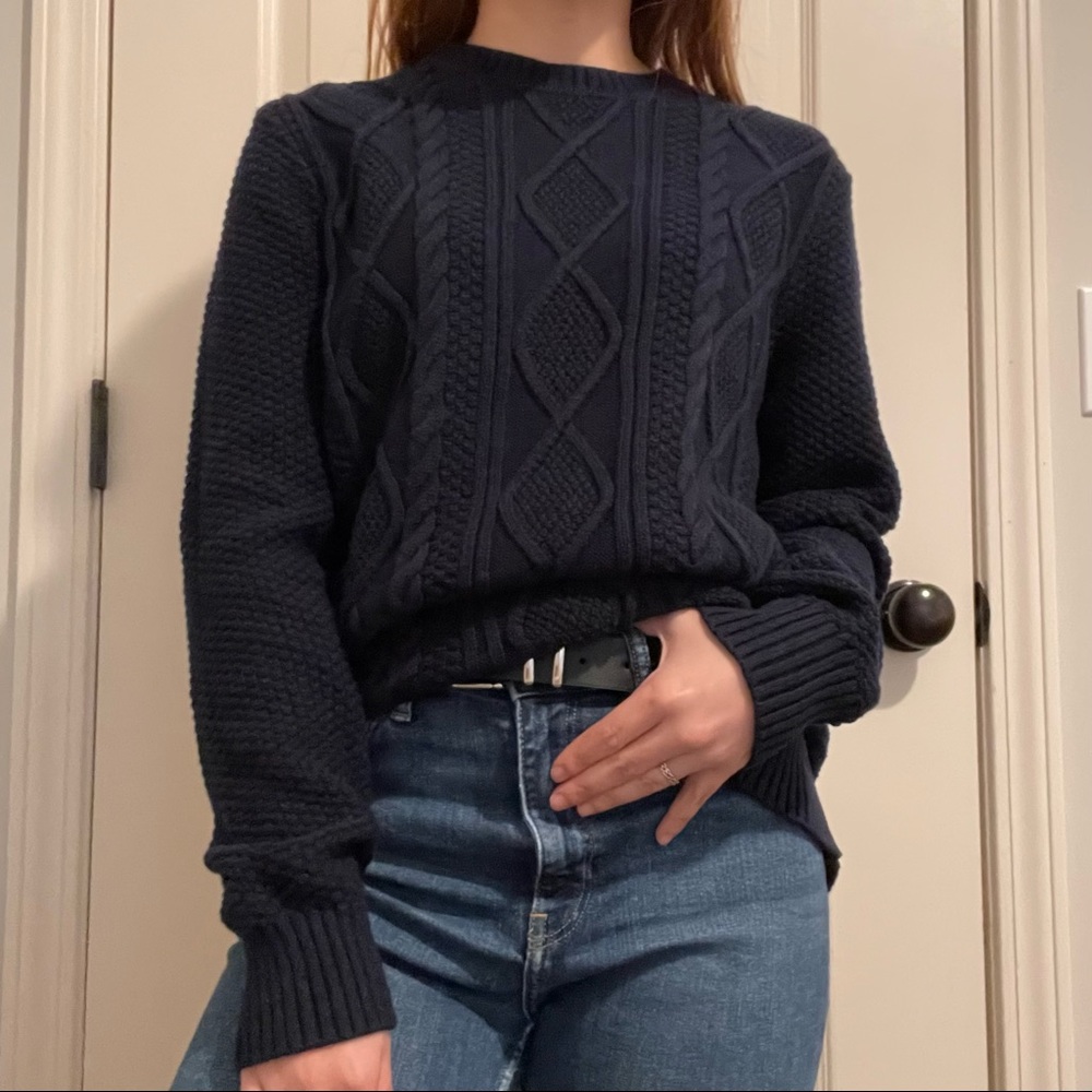 Old Navy Crew Neck Sweater